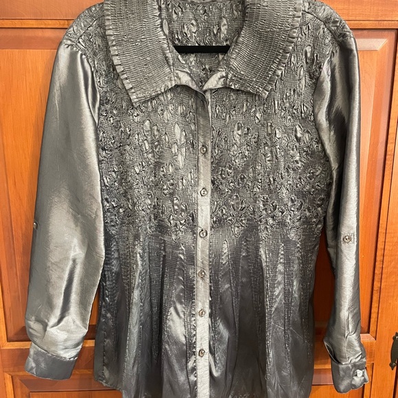 Puli Textured Gray Blouse - Picture 1 of 10
